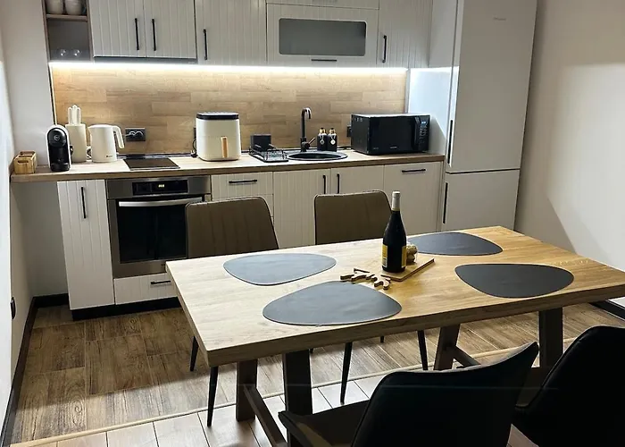 Monarx 1113 * Bansko